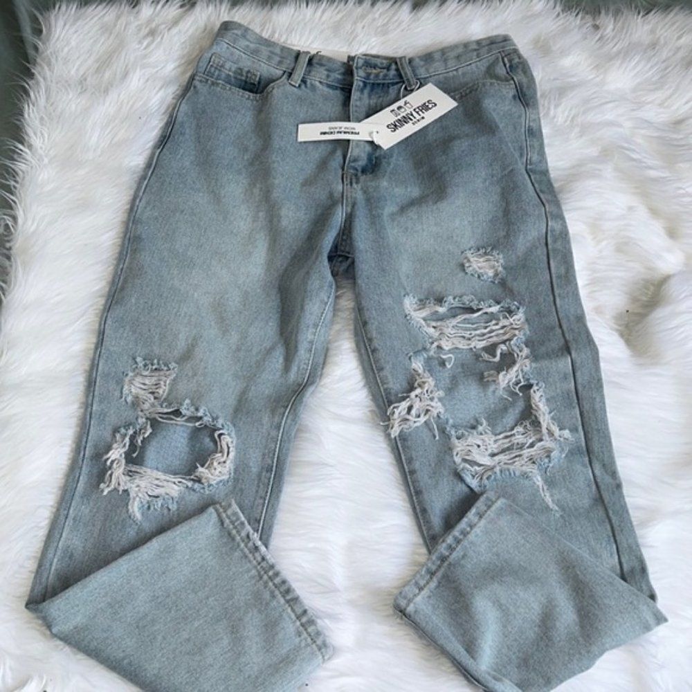 skinny  fries Junior  Mom jeans ripped jeans